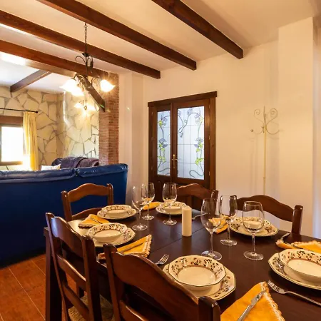 Casa Del Rio * Saleres